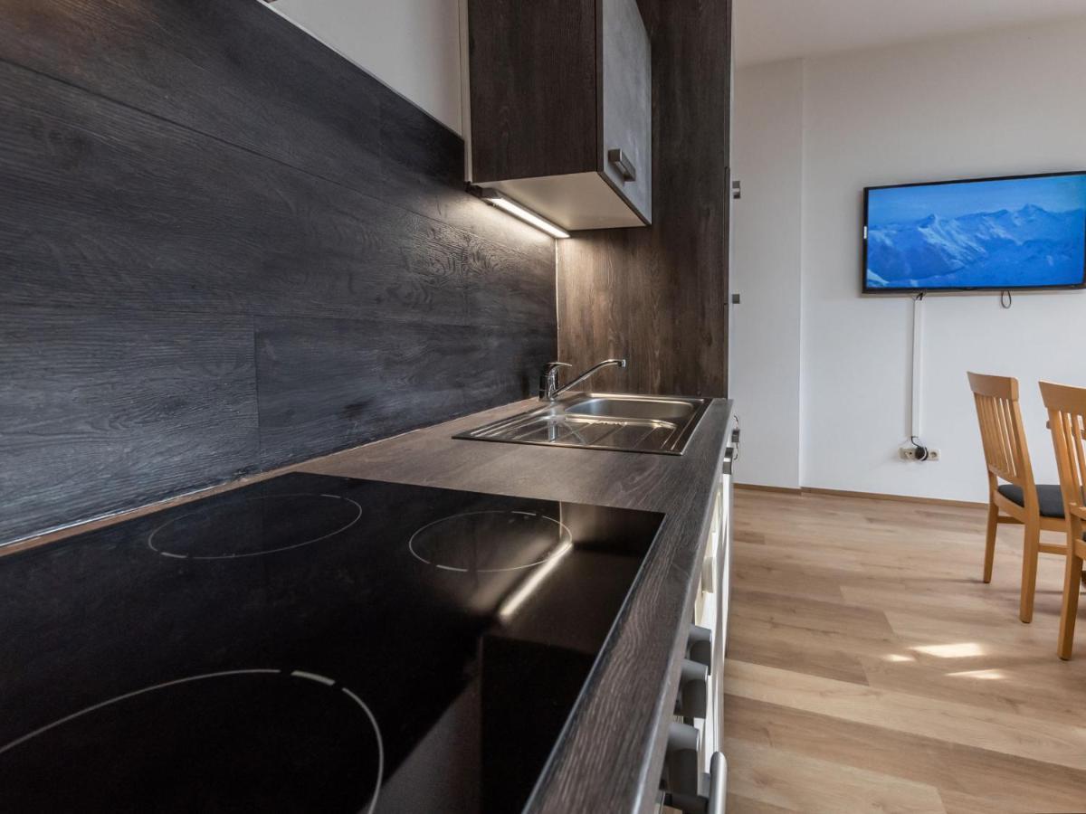 Apartment Alpenchalets - Zse203 By Interhome Zell am See Esterno foto